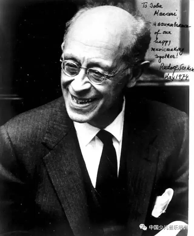 十大钢琴家演奏技巧,钢琴家演奏世界十大名曲视频