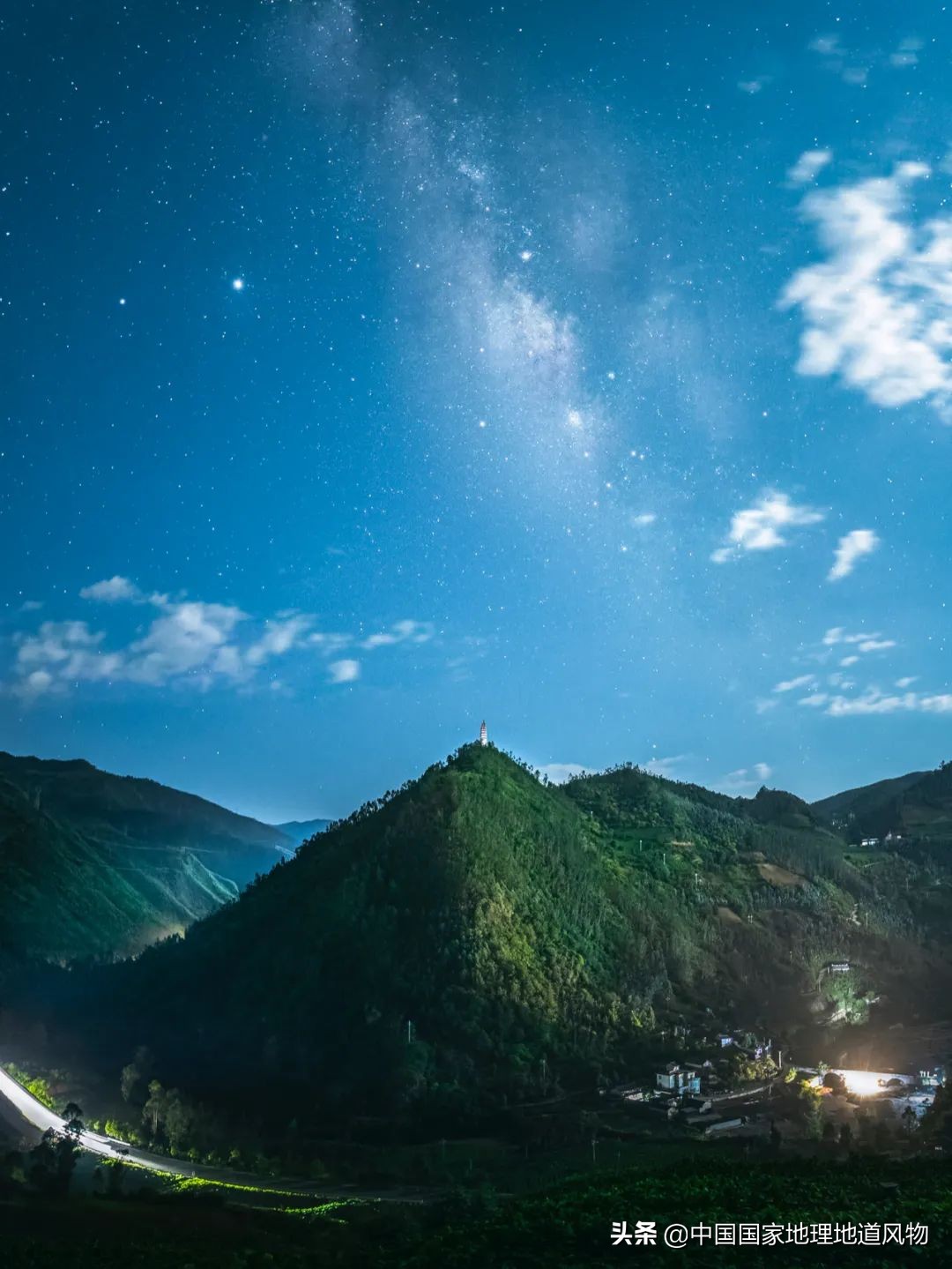 云南有个地方比大理丽江更出名,昆明风景为什么没有大理和丽江好