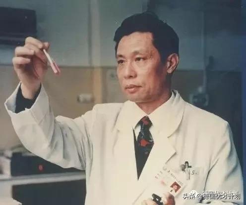 武汉疫情初期朋友圈疯传视频,武汉最近出现了什么新闻