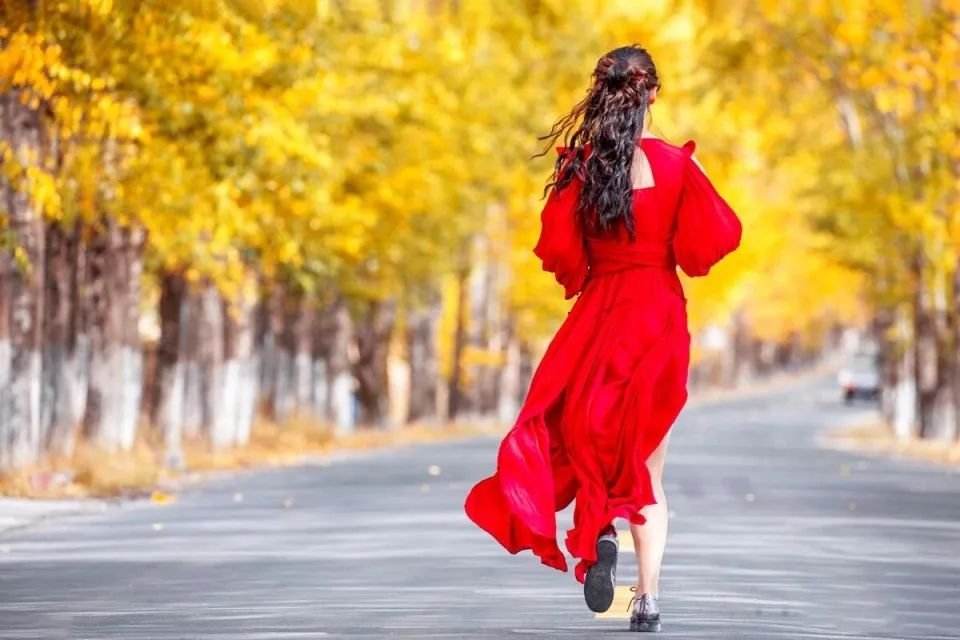 愿每个中年女人都被温柔以待,愿所有中年女人幸福快乐