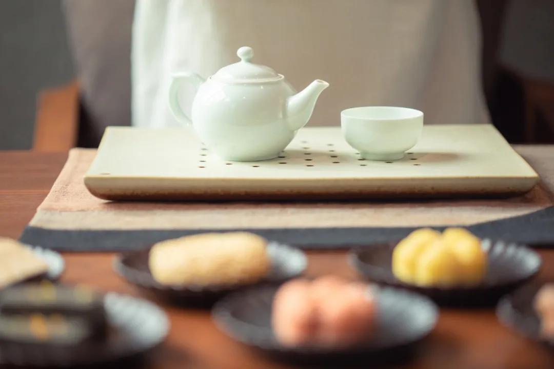 道德经如何提高自己的人生格局,三分钟读懂道德经十章完整版