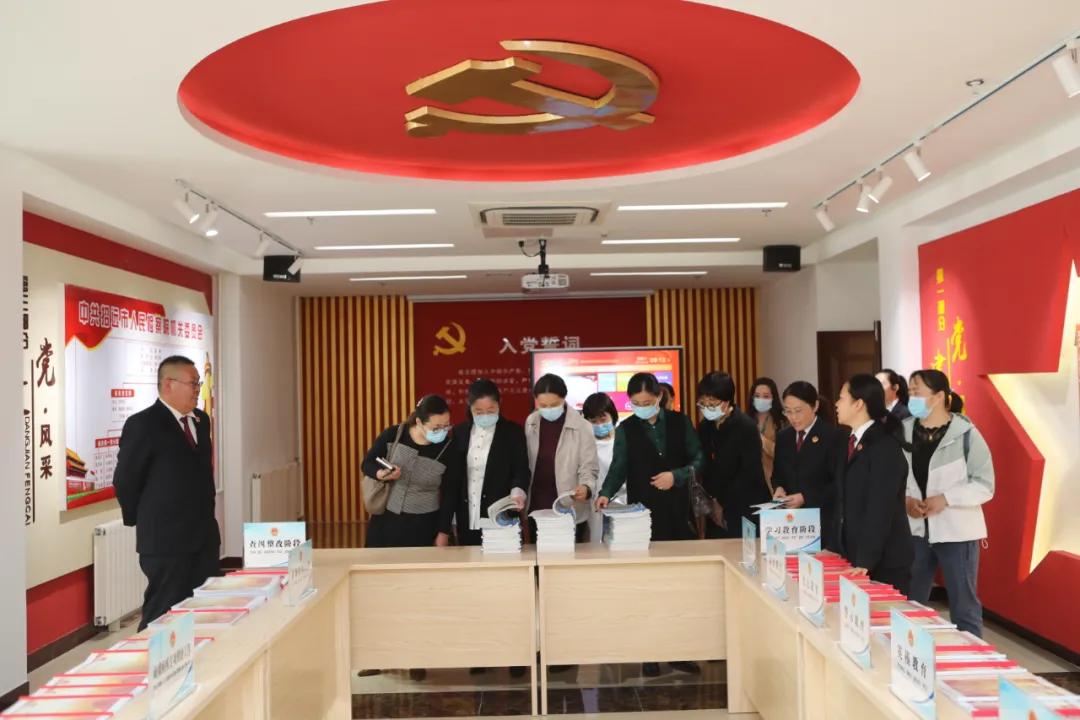 架起党联系群众的连心桥是什么,搭建代表群众连心桥