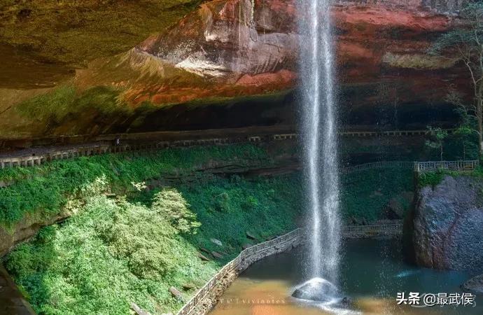 成都周边避暑一日游玩水古镇,成都周边免费避暑古镇地点推荐