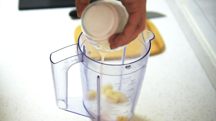 小狗夏日冰棒自制,给狗狗做酸奶冰激凌