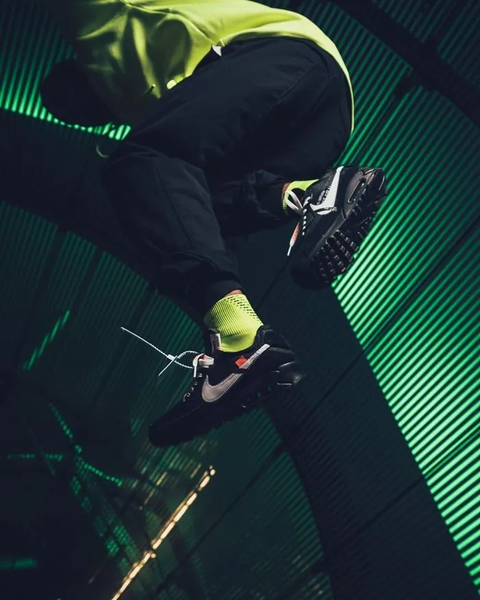 nikeairmax90盐白穿搭,nikeairmax90登陆火星穿搭