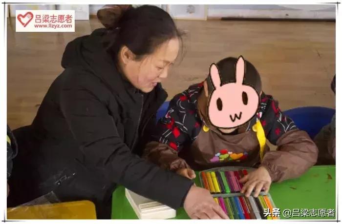 小城的梵高丨一起制作卡林巴琴