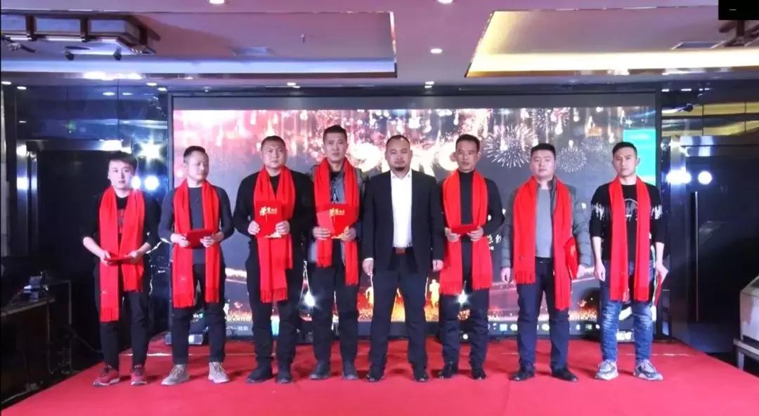 最牛装饰公司展厅布置,最牛网红装饰公司