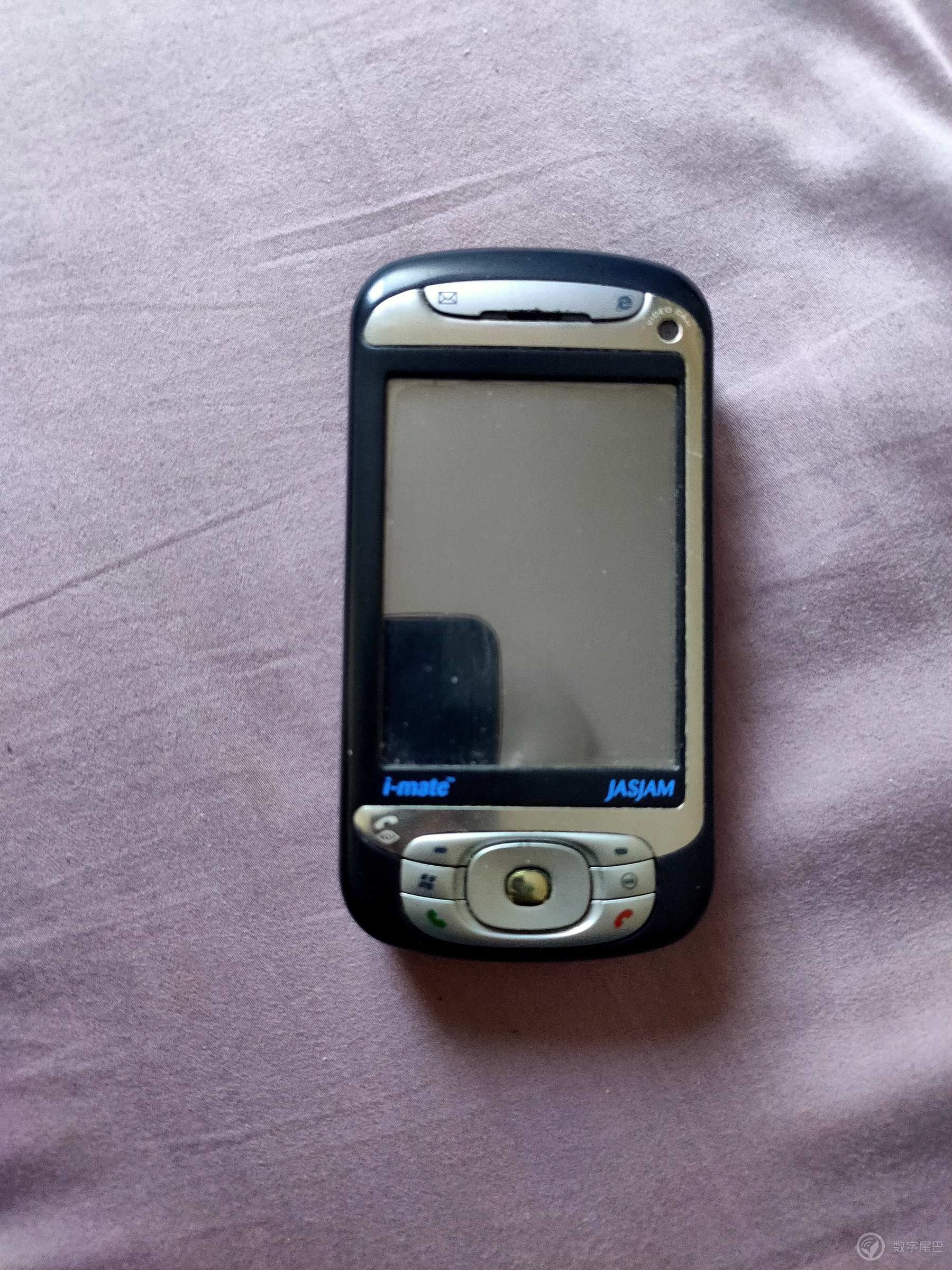 用爸爸用过的手机,老人过世用过的手机