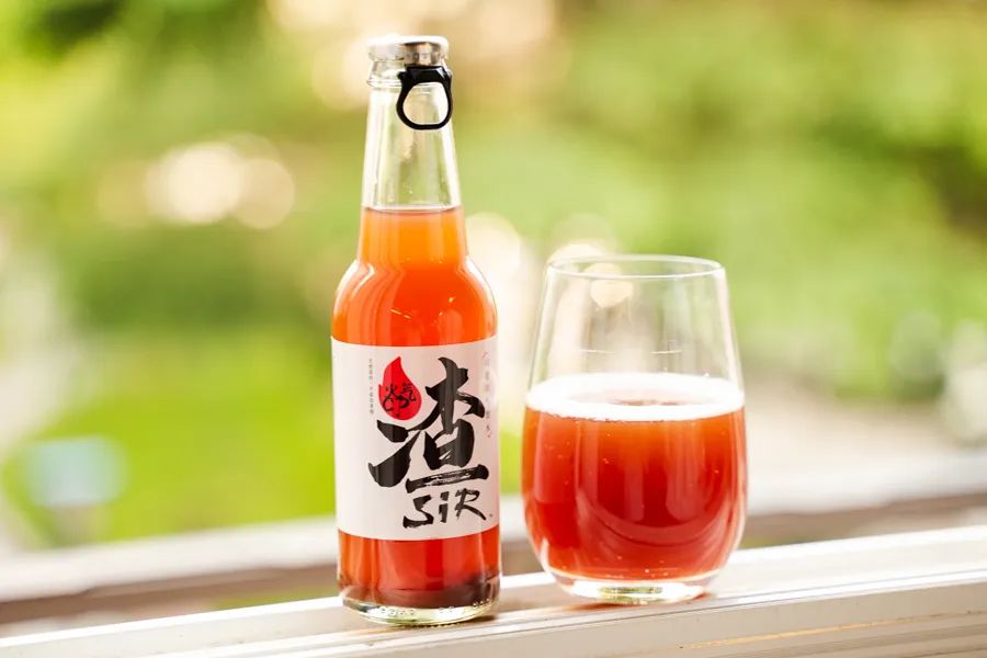 被薇娅直播间榨干零食预算后，写出了这篇测评报告（上）