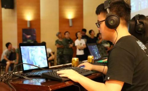 听说武林出了个高手片段,南京武林高手故事