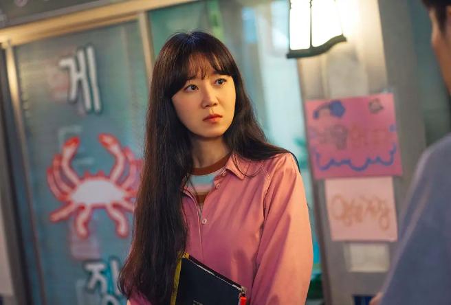 孔孝真出席山茶花开时终映宴,孔孝真主演的电视剧山茶花开时