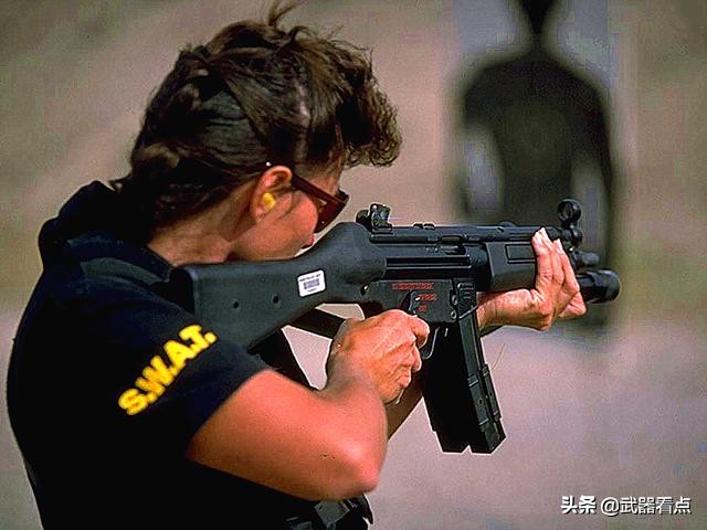 mp5冲锋枪后续型,军用mp5冲锋枪