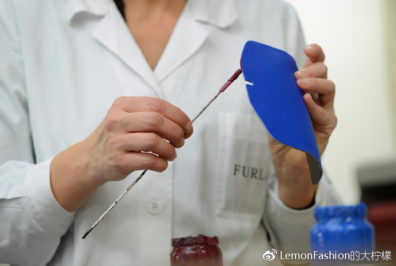 furla包包属于奢侈品吗,furla最新款包