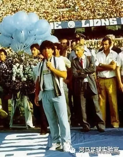 安切洛蒂的圣诞树是什么打法,安切洛蒂ac米兰圣诞树