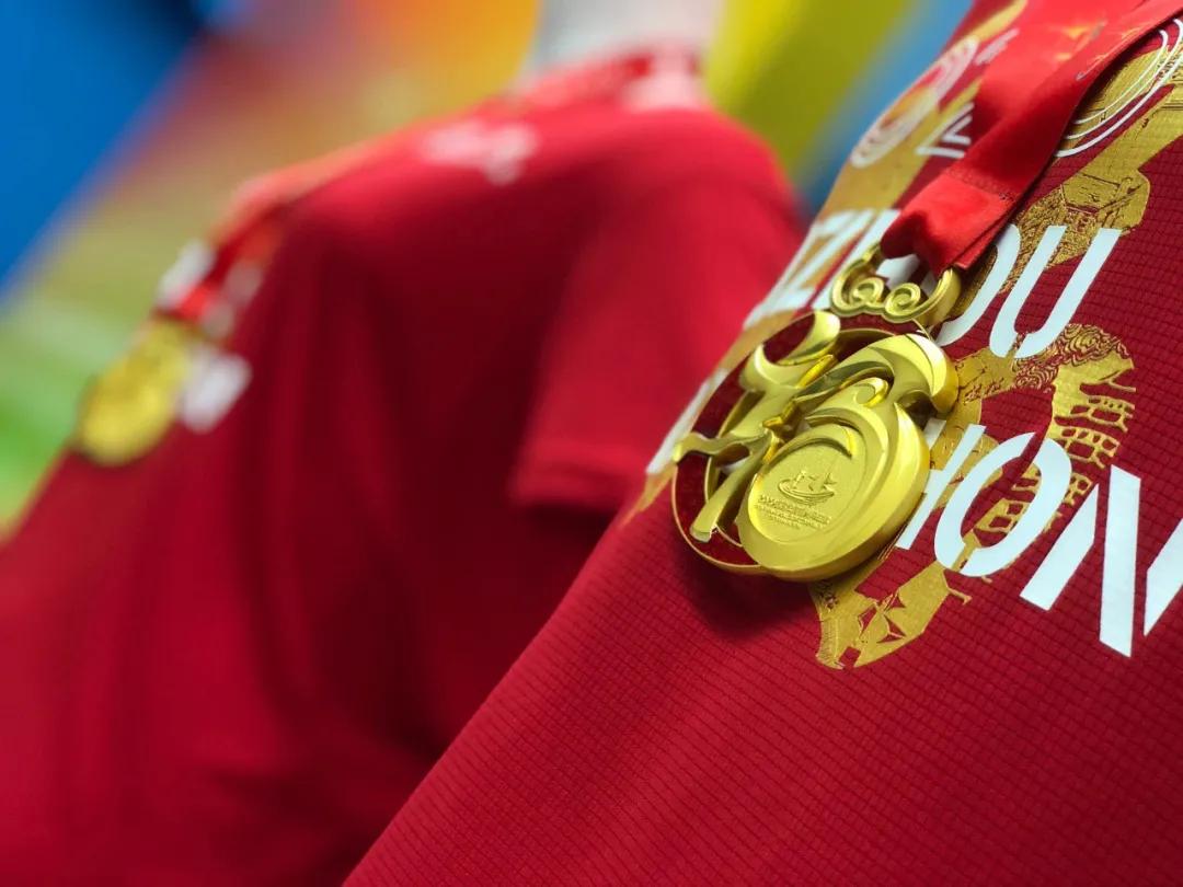 穿什么跑|台北马拉松前100名的精英选手都穿什么跑鞋