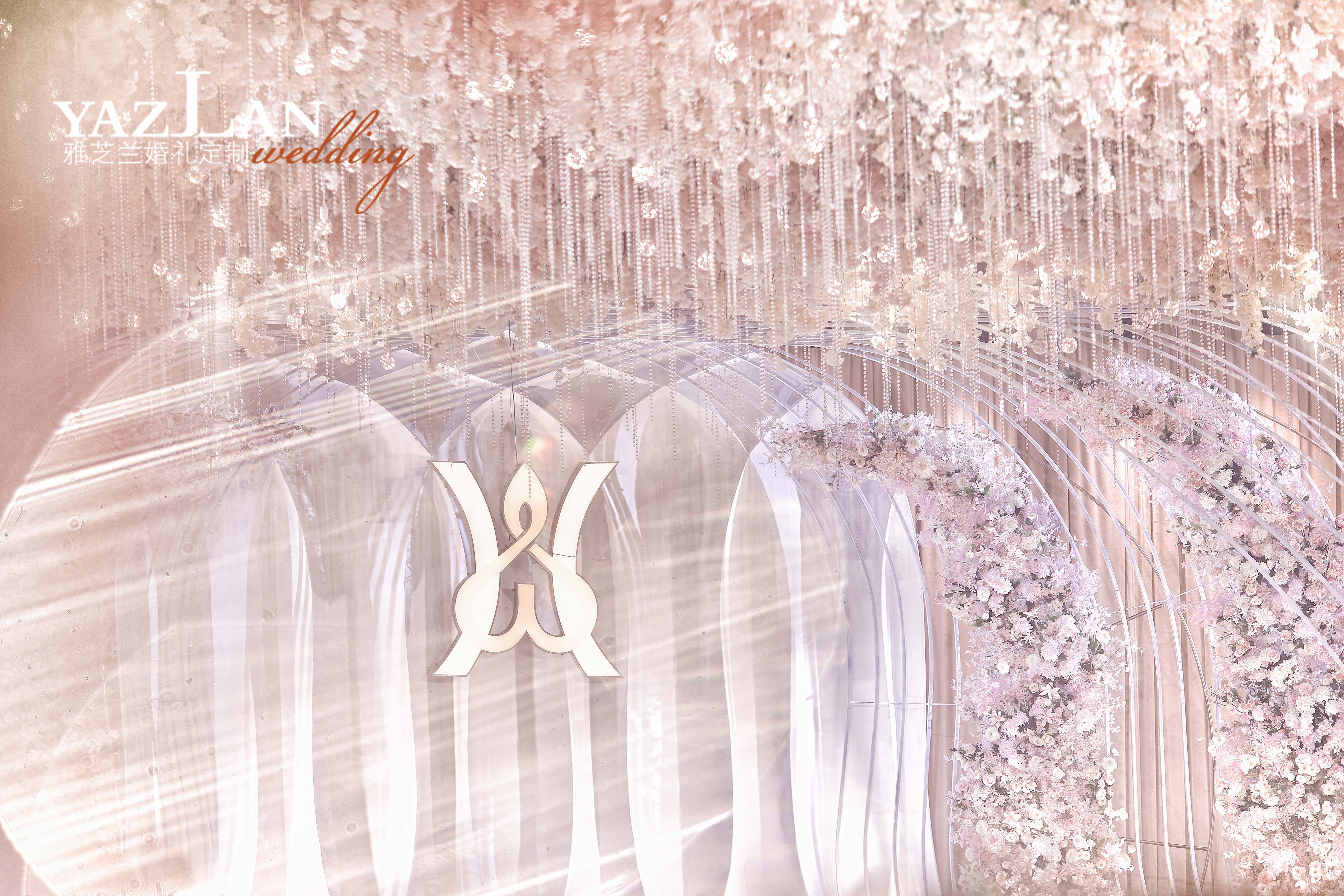 百万级婚礼现场中式,顶级西式婚礼教堂