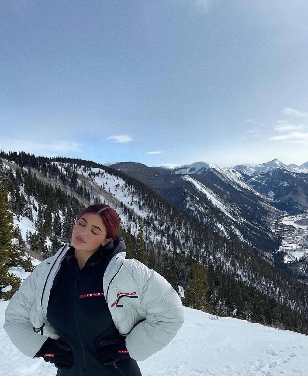 八天就凉凉？郑爽成Prada史上最短代言人，这些单品依然值得