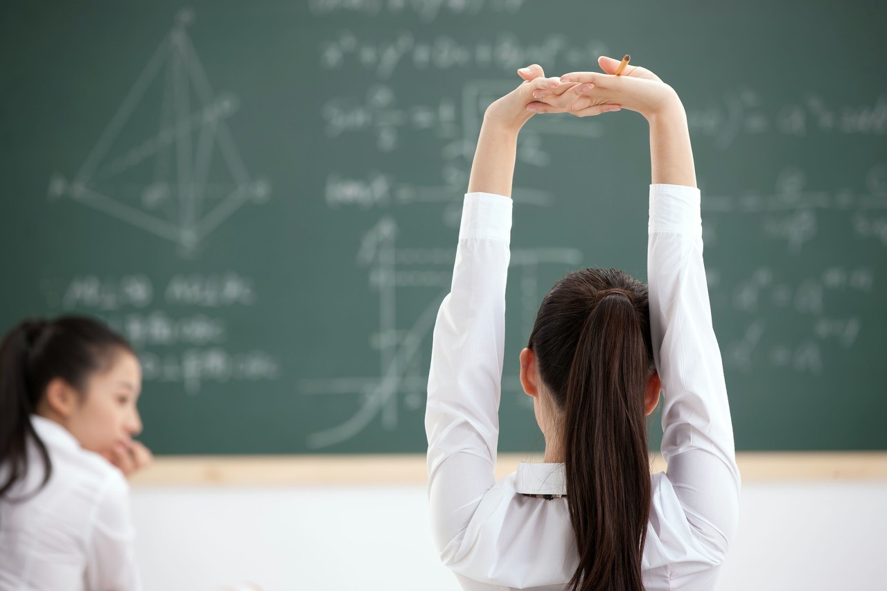 高中生寒假线下能做什么兼职,16岁高中生暑假兼职什么最好