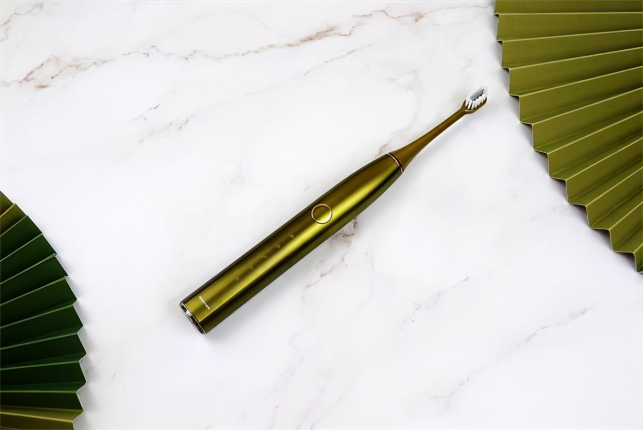 电动牙刷6种模式正确使用方法,电动牙刷的使用方法和步骤