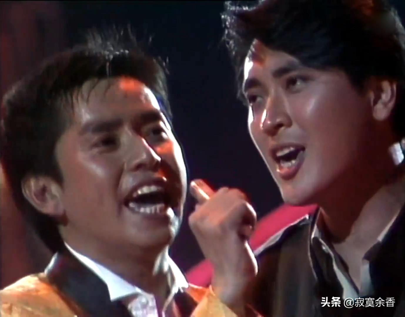 锁定85年群星劲歌荟萃,年轻时代的他们太惊艳太出彩了