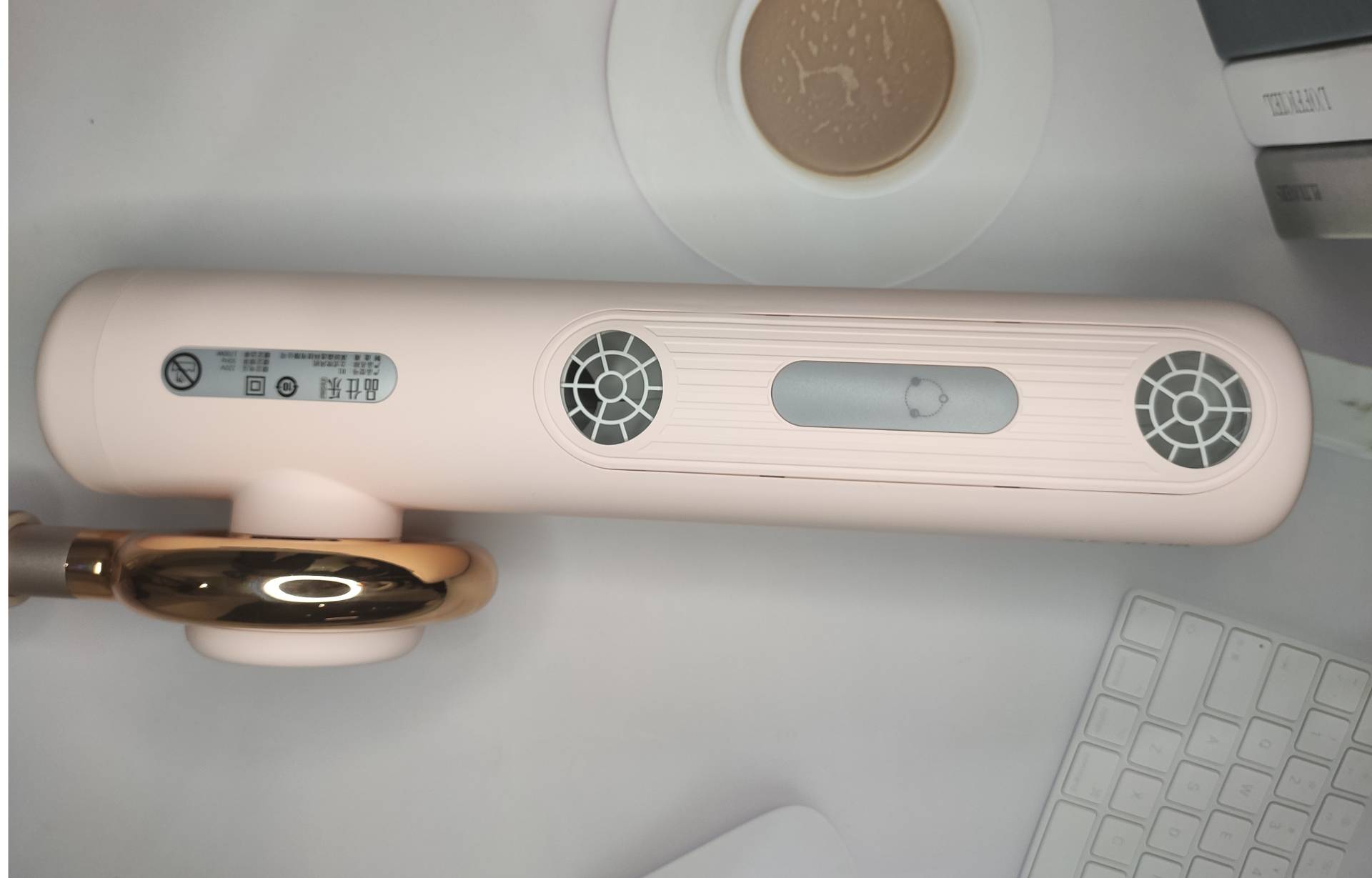 便捷科技的时代，一个多世纪没改变的吹风机，品仕乐它来重新定义