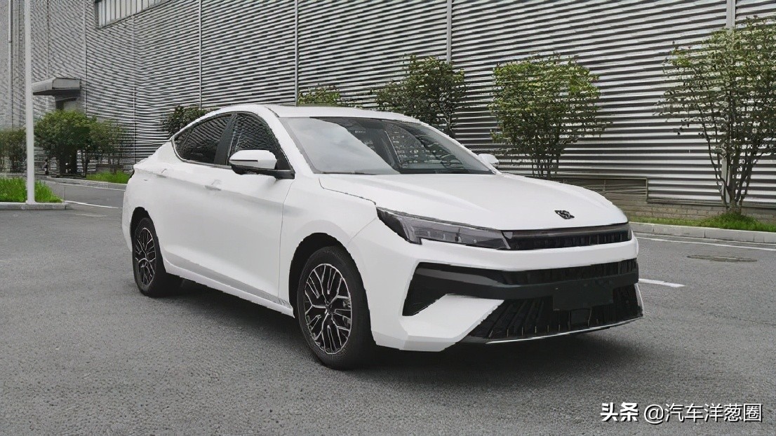 想买车的先别着急再等等凯迪拉克,想买车要不要赶紧买