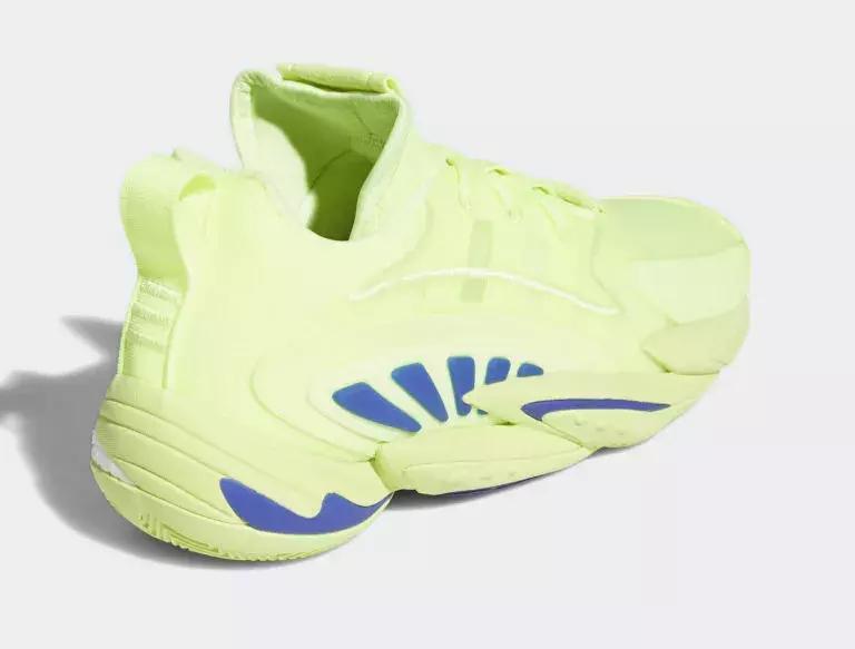 阿迪达斯天足签名鞋,阿迪团队鞋比签名鞋好吗