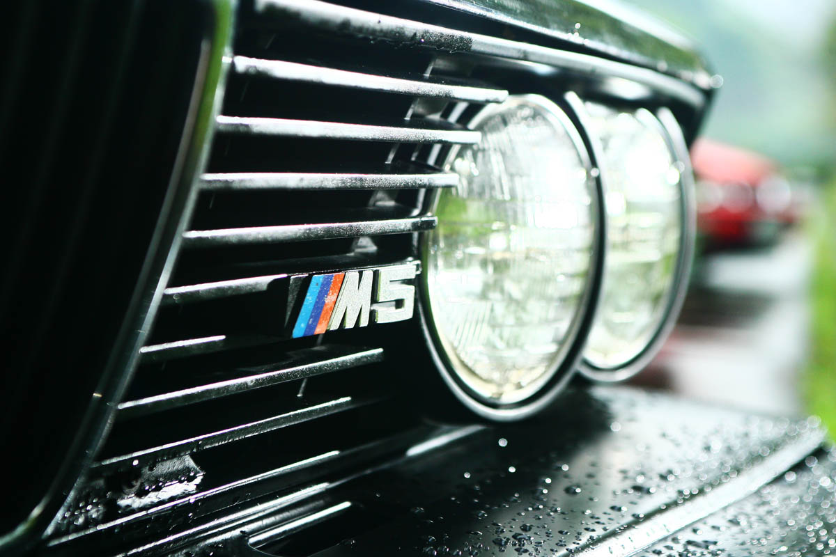 宝马e28m5,内敛的豪华车