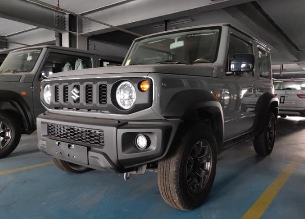 新款铃木吉姆尼售价高达27万,铃木吉姆尼哈弗h9