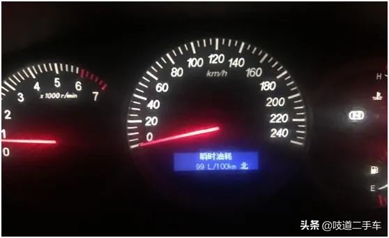 2万开回美式油老虎，后排沙发气场足