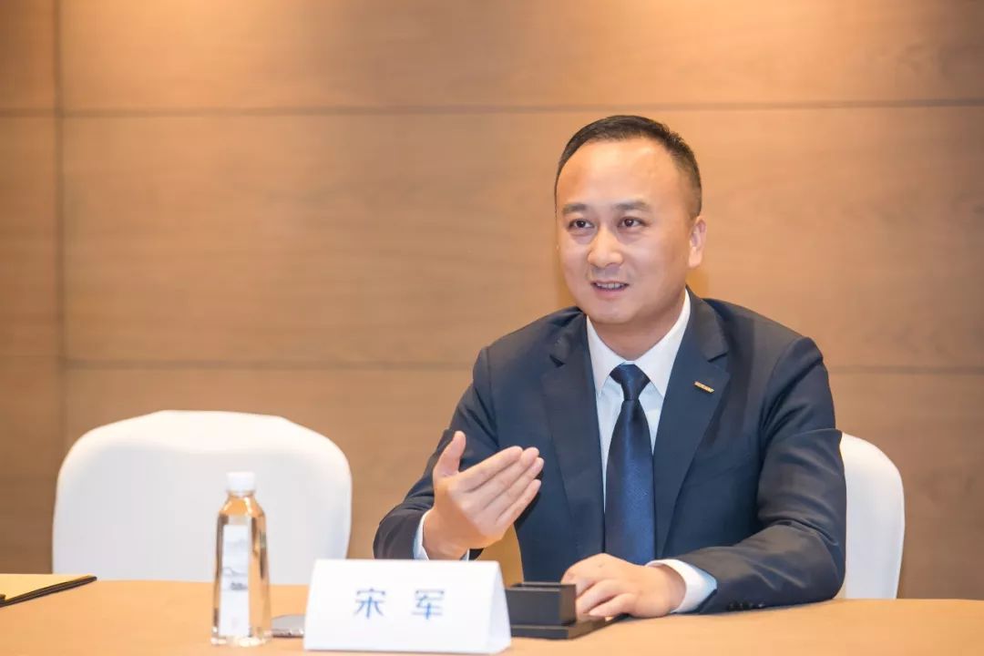 吉利博越pro2021百万款1.4t,博越pro今年销量多少