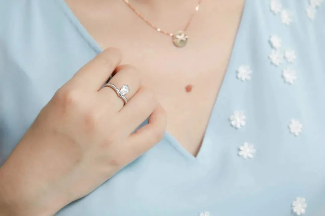 chaumet珠宝值不值得投资,chaumet珠宝价格