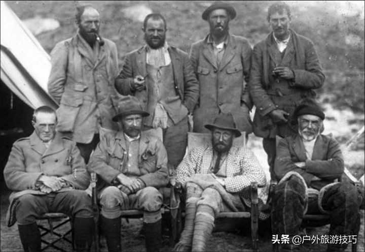 记得《攀登者》相机丢了的事吗？摄影在户外探险发展中的简史