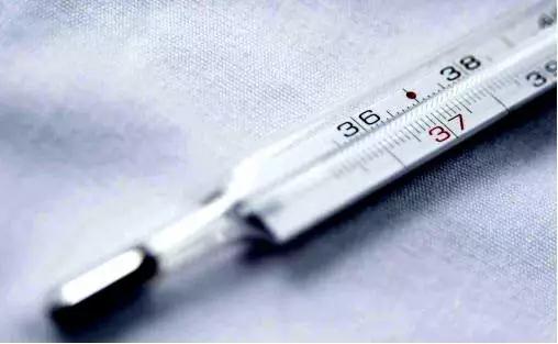 水银体温计很容易甩下来是坏了吗,水银体温计为什么要甩一甩