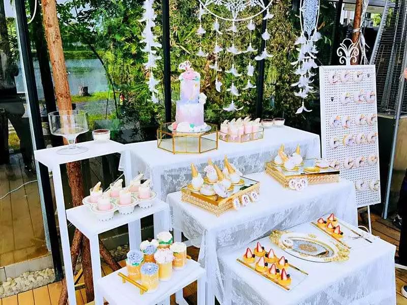 不靠娱乐设施、不接待散客、不主动宣传，这个庄园依然被引爆