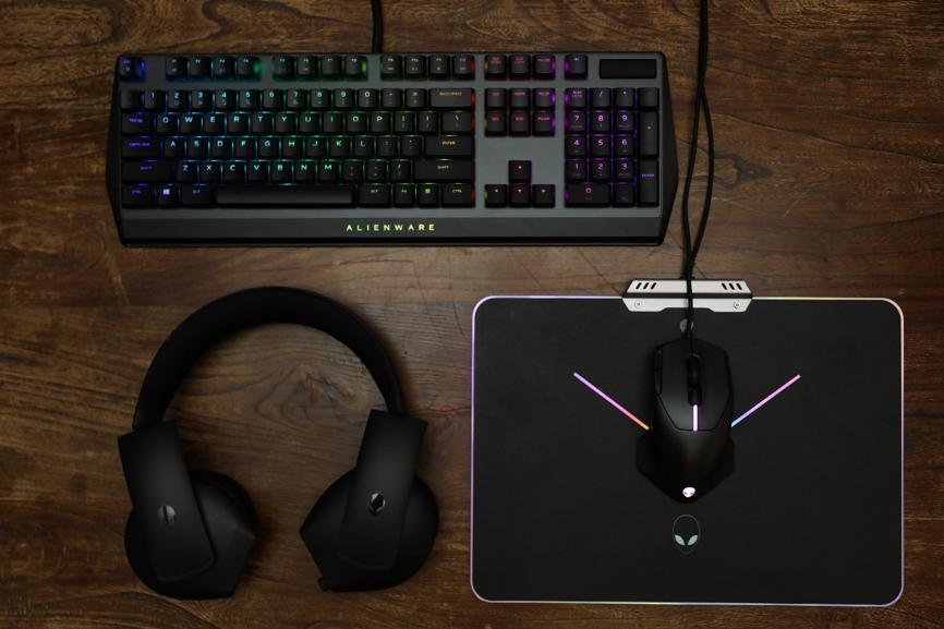 黑科技鼠标外星人,外星人鼠标可以打游戏吗