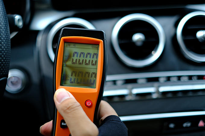 奔驰c级180落地多少钱,豪华奔驰180