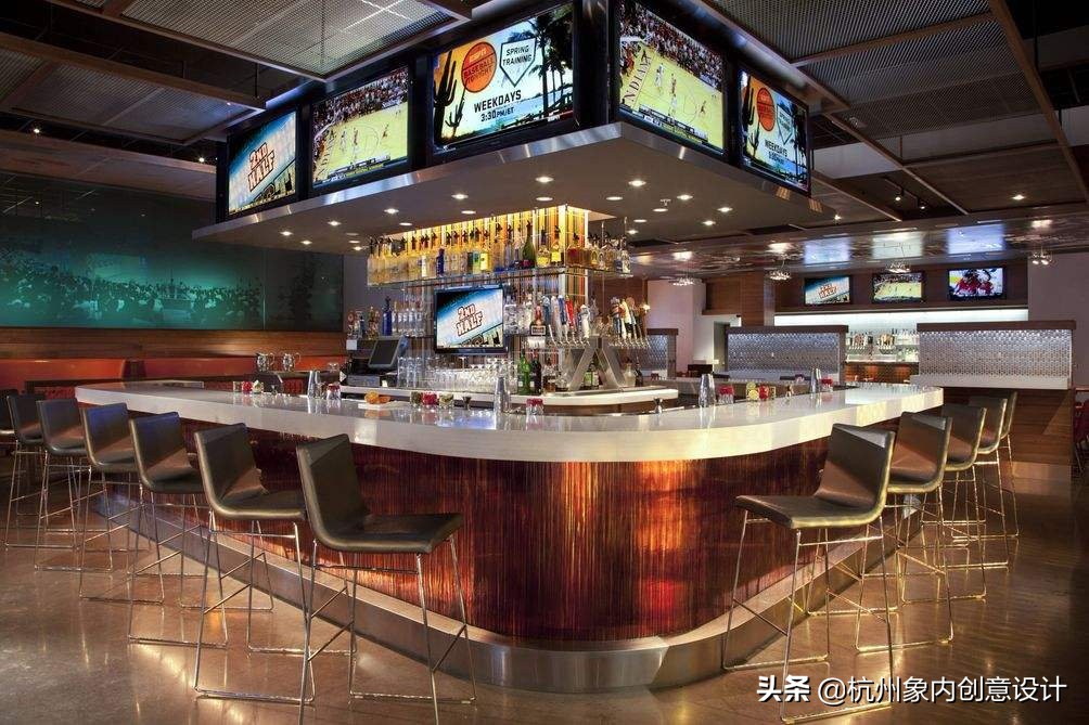 酒店酒馆区别,酒店里的酒吧