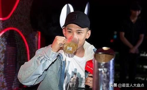 被封杀的网红天佑现状,网红天佑给河南捐款