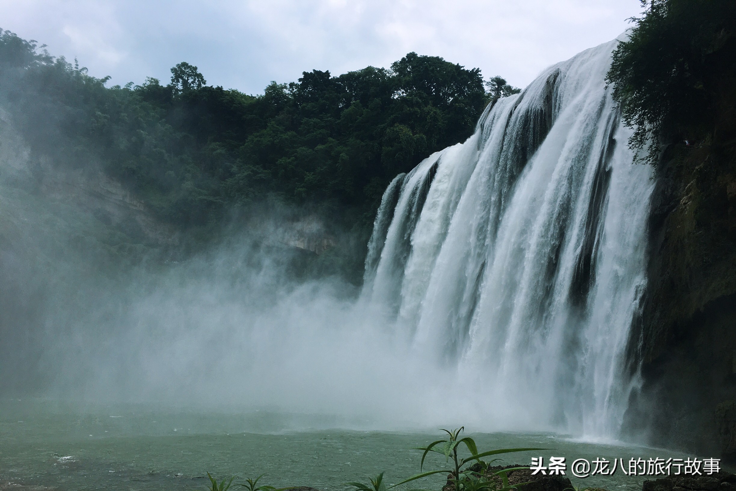 游人云集的黄果树大瀑布，逍遥不再，为何仍有游客络绎不绝来光顾