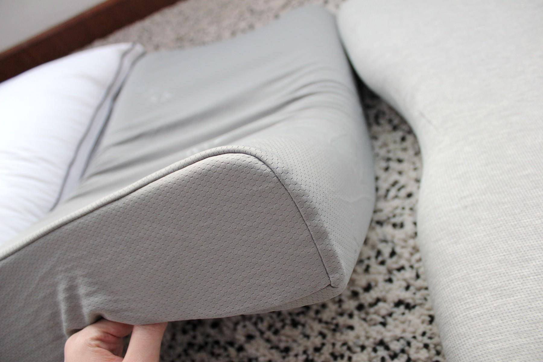 哪种品牌才是真正的记忆棉枕头,乳胶羽绒记忆枕头怎么选