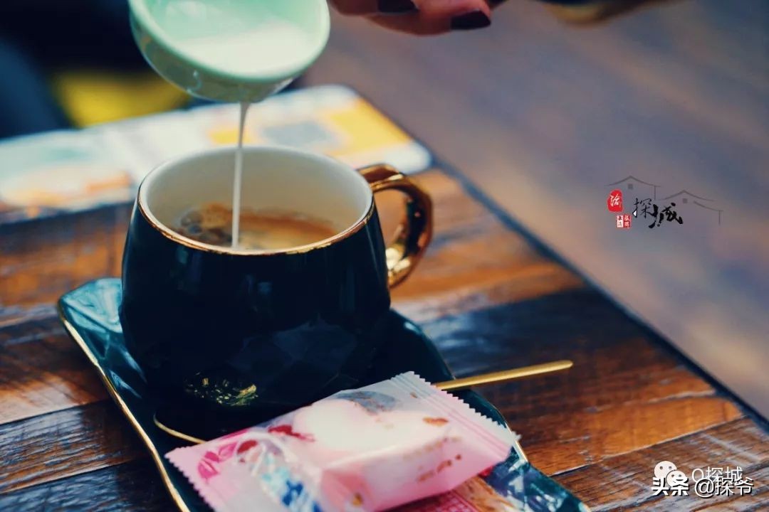 重庆山坡上喝茶,重庆山上格调露天咖啡馆