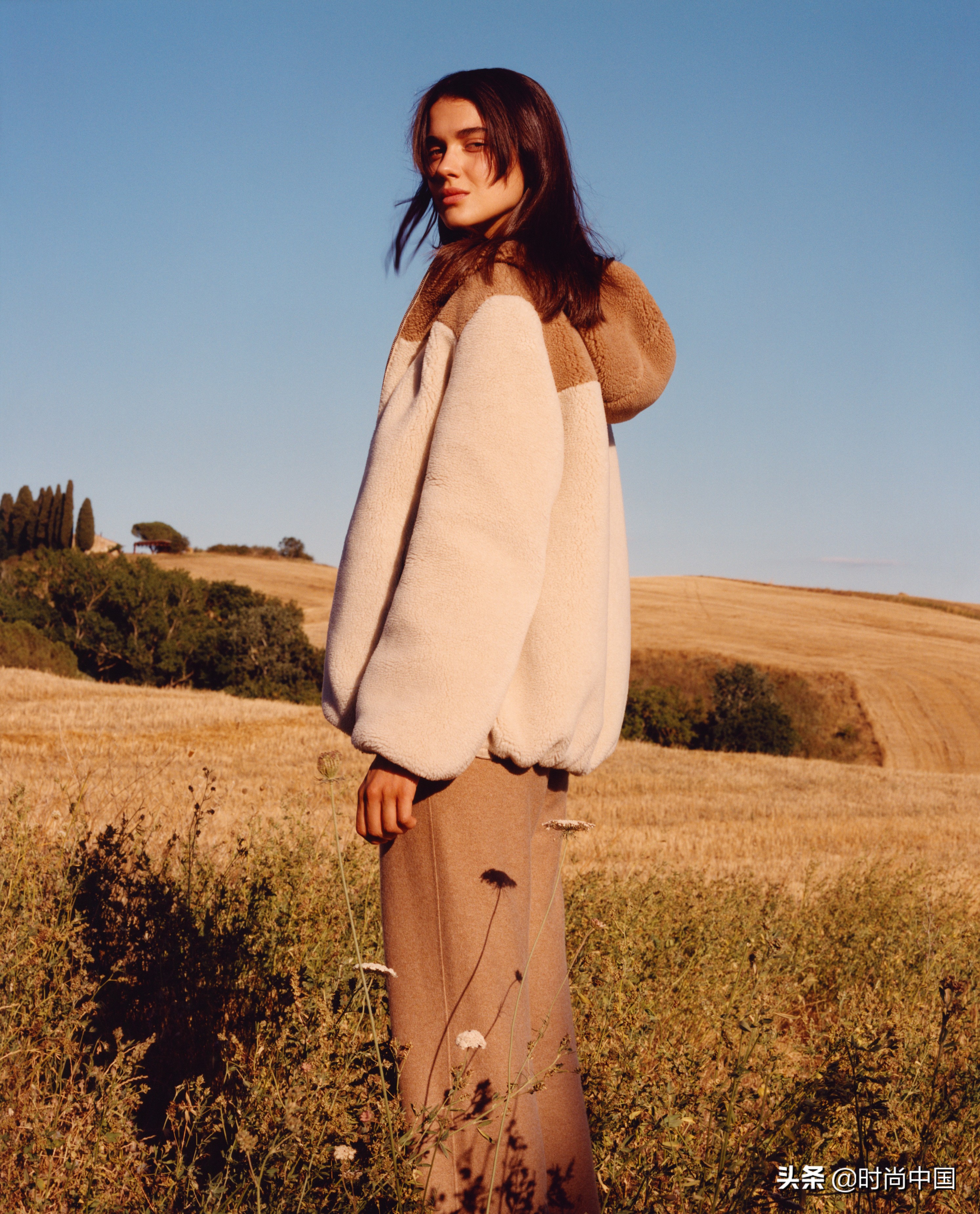 穿皮草是不是有点残忍,娜扎同款双面绒大衣