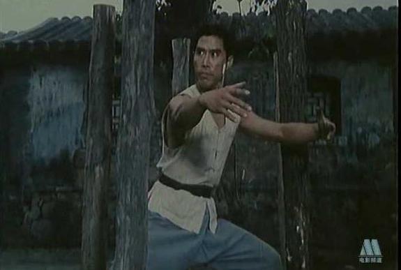 一部经典至极的功夫片,美国的中国功夫电影
