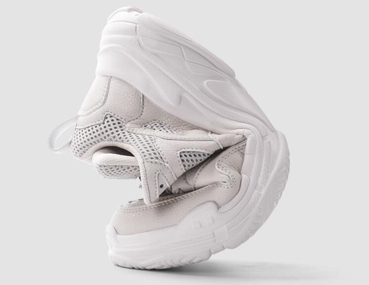 适合夏季穿的透气鞋子,夏天特别透气的鞋子推荐