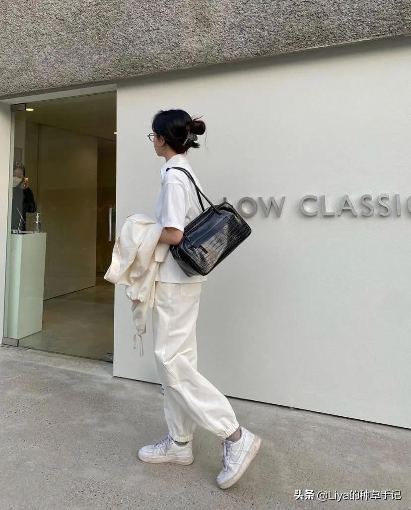 凉鞋好穿不打脚,粗跟凉鞋穿到烂