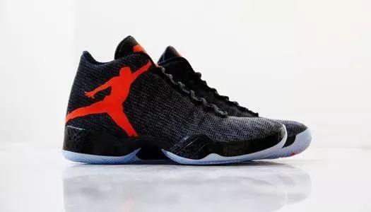 yeezy和aj哪个定位更高,yeezy区别