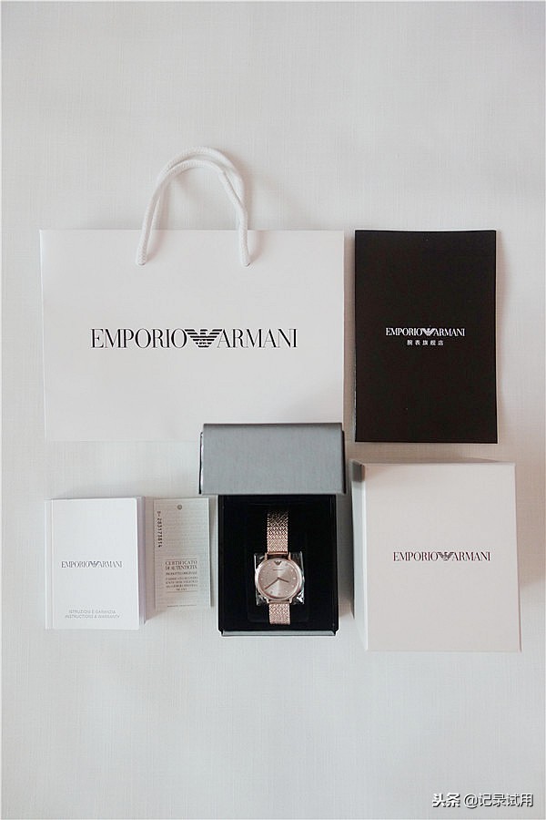 dw跟阿玛尼手表哪个更值得买,dw跟阿玛尼手表哪个更好点