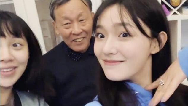 星女郎林允老家装修，温馨又奢华的效果，全是金钱的味道