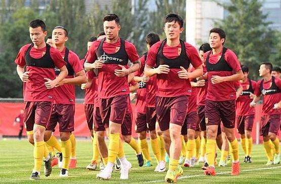 国足集训日李铁视频,国足集训李铁将征召最强阵容